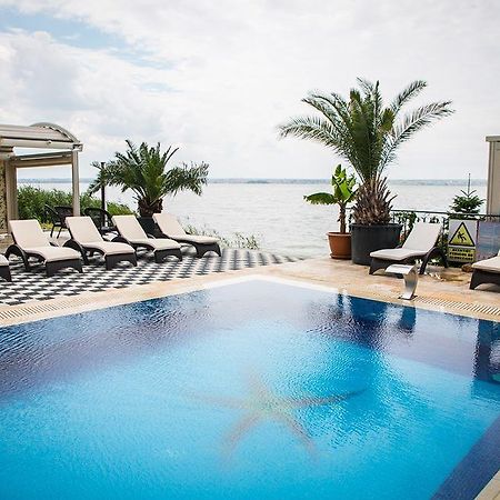 Almar Lake View Boutique H Adults Only Mamaia Exterior photo