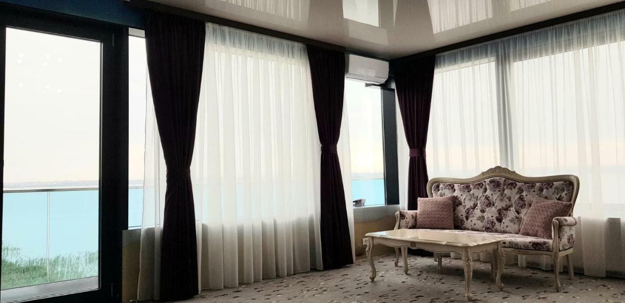 Almar Lake View Boutique H Adults Only Mamaia Exterior photo