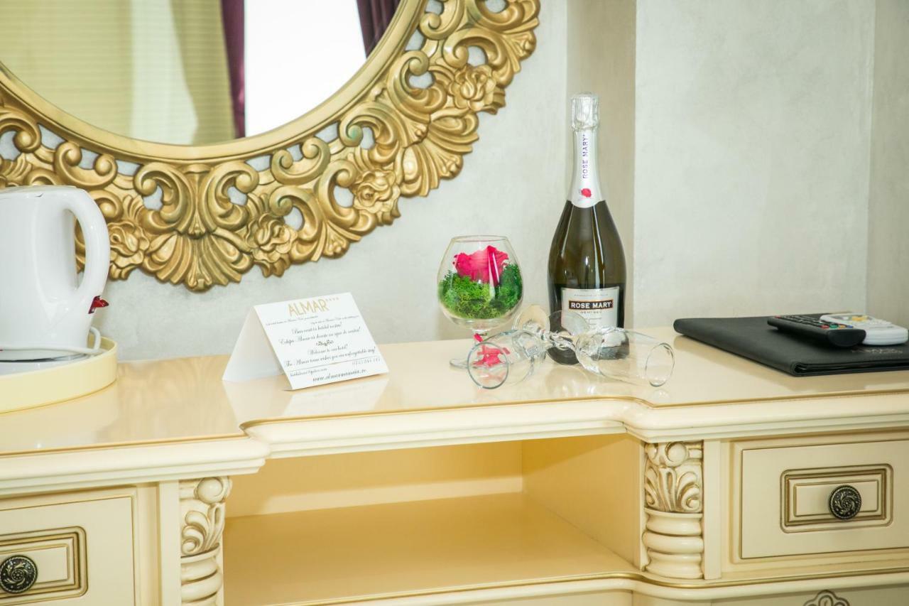 Almar Lake View Boutique H Adults Only Mamaia Exterior photo